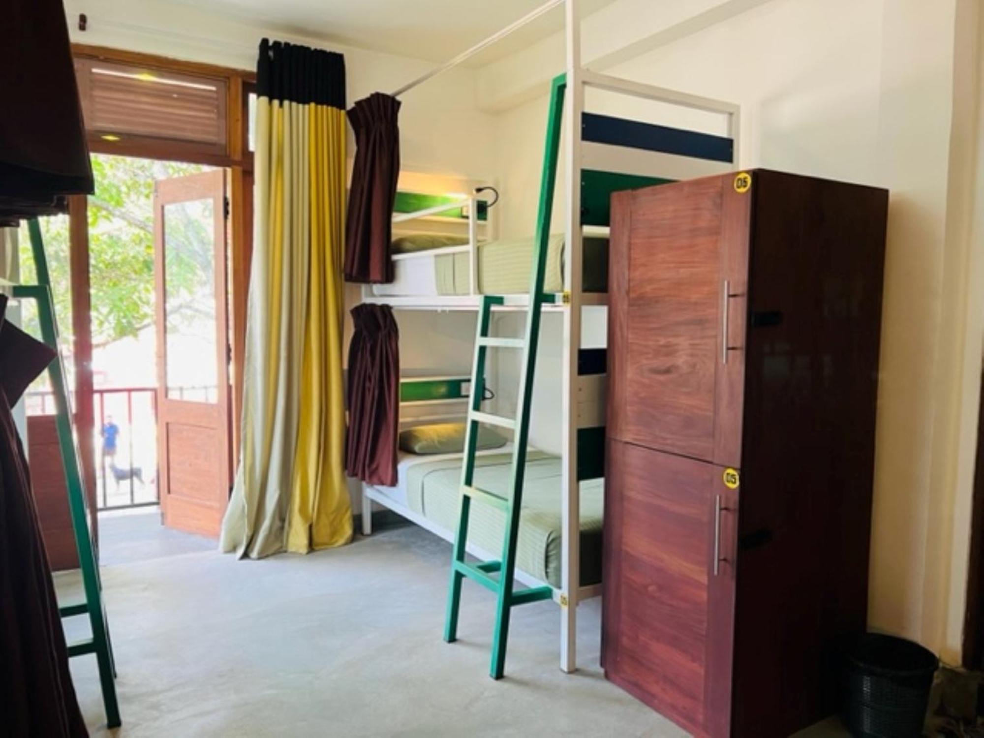 Downtown Hostels אלה מראה חיצוני תמונה
