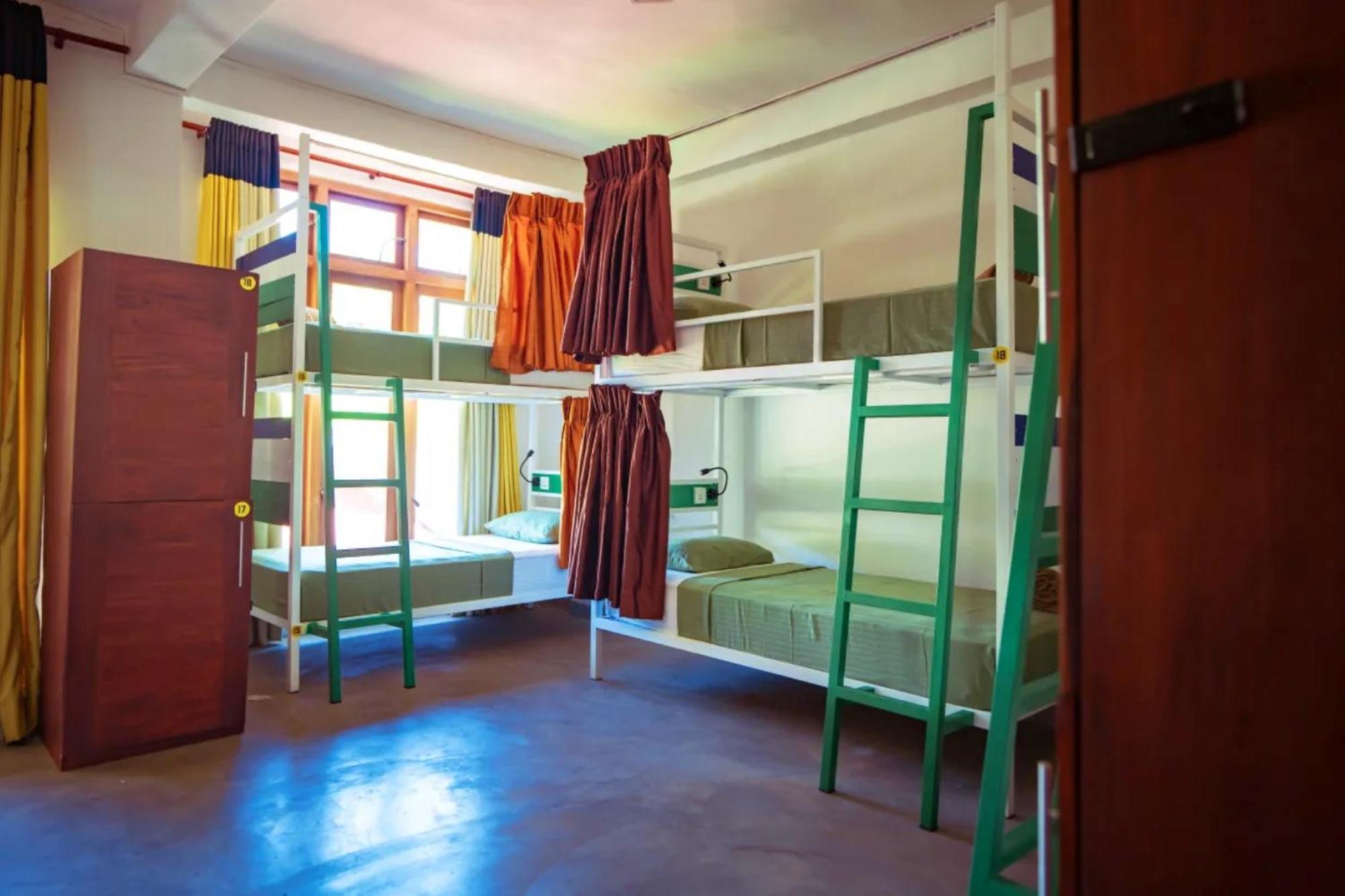Downtown Hostels אלה מראה חיצוני תמונה
